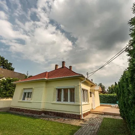Privathaus Mit Pool Und Garten In 시오포크
